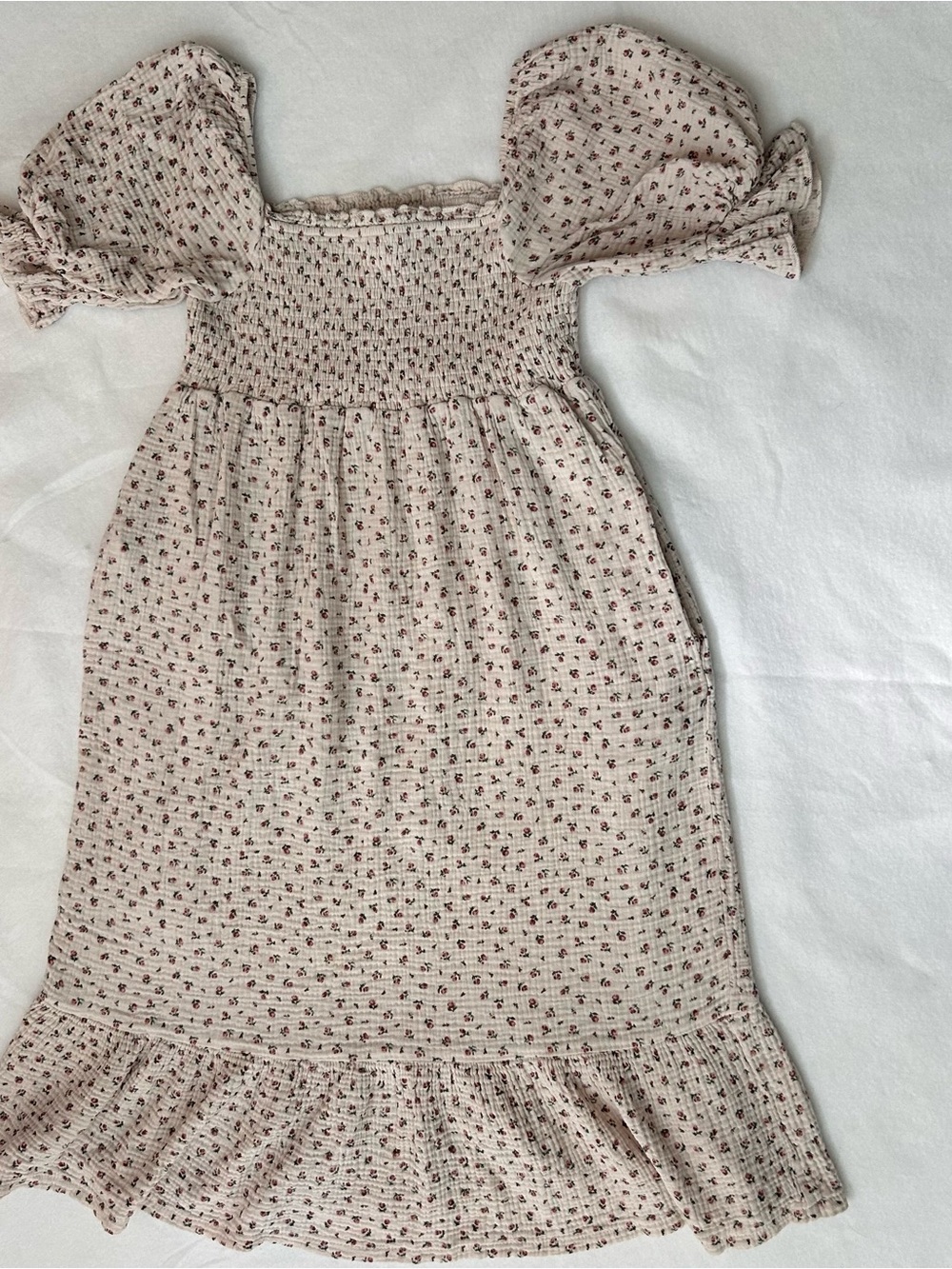 & merci Ezra Cream Ditsy Floral Smocked Puff Sleeve Cottagecore Dress Size Small